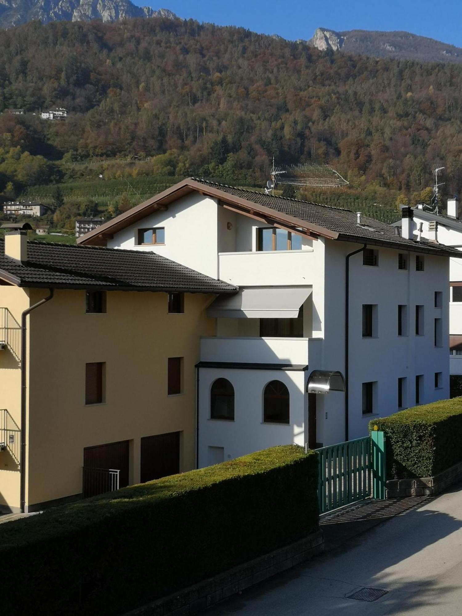 Appartamenti Casa Viviana Pergine Valsugana Exterior photo